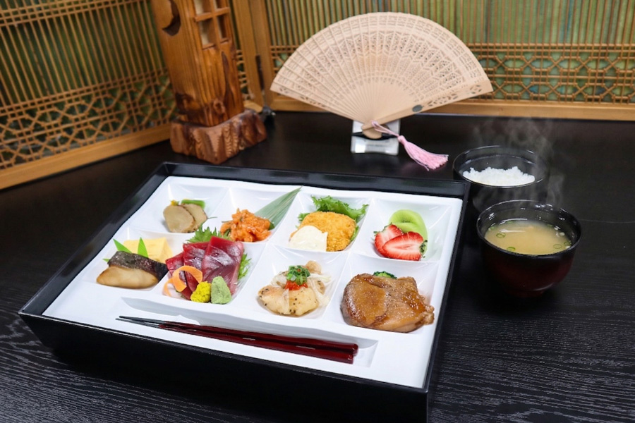 椿弁当