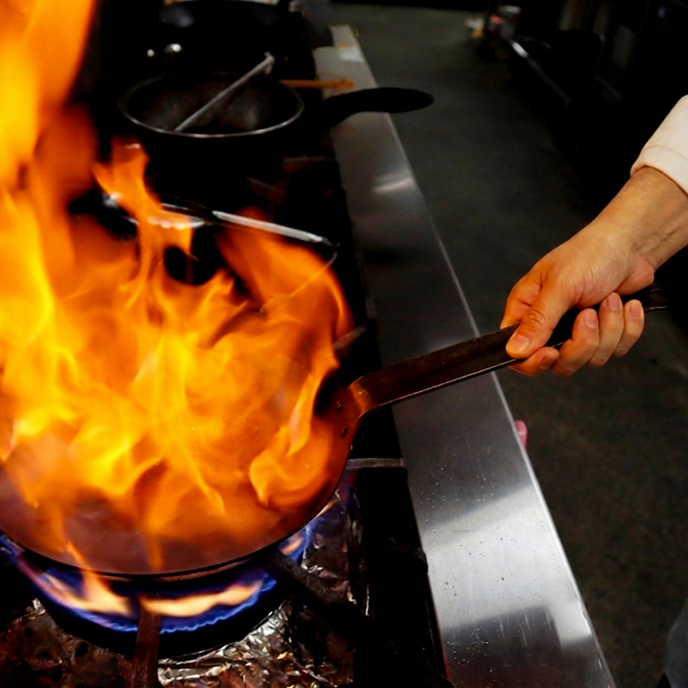 プロの技で仕上げる料理